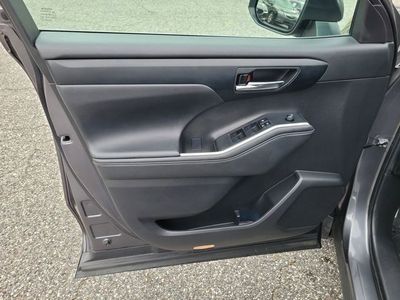 2024 Toyota Highlander - Photo 10