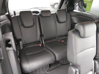 2025 Honda Odyssey — photo 17 view