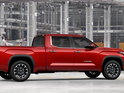 2026 Toyota Tundra — photo 11 view