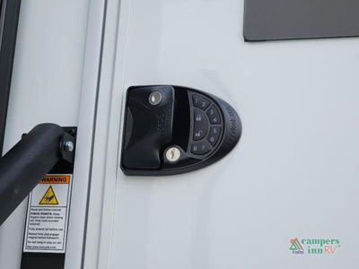 2026 Brinkley Model Z - Photo 11