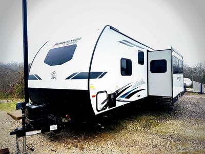 2022 Forest River Surveyor Legend - Photo 4