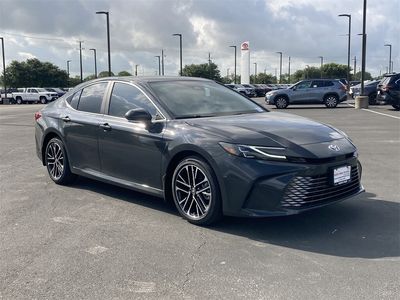 2026 Toyota Camry - Photo 3