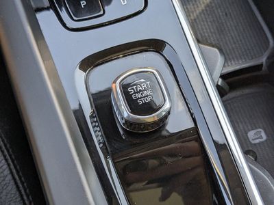 2023 Volvo XC60 - Photo 30
