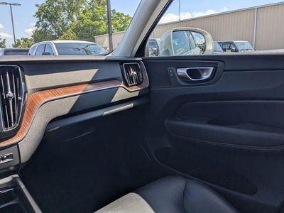 2023 Volvo XC60 - Photo 18