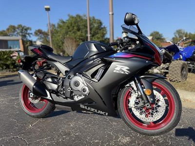 2026 Suzuki GSX-R600 - Photo 1