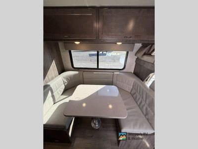 2025 Winnebago Minnie Winnie - Photo 14