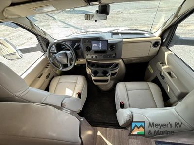 2025 Winnebago Minnie Winnie - Photo 10