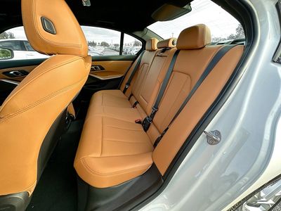 2026 BMW 3 Series — photo 19 view