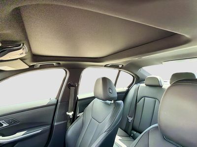 2025 BMW 3 Series - Photo 26