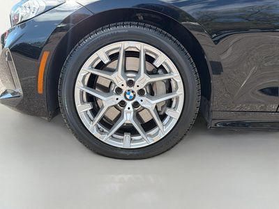 2025 BMW 3 Series - Photo 40