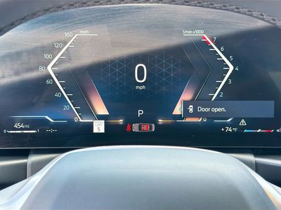 2025 BMW 3 Series - Photo 39