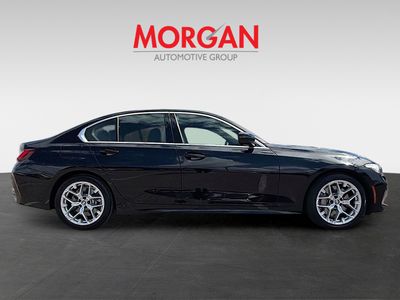 2025 BMW 3 Series - Photo 2