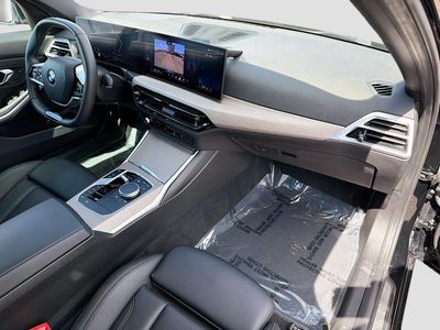 2025 BMW 3 Series - Photo 13