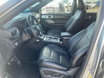 2020 Ford Explorer — photo 9 view