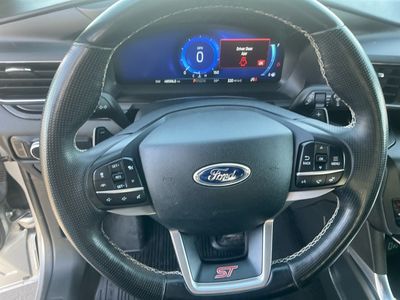 2020 Ford Explorer — photo 13 view