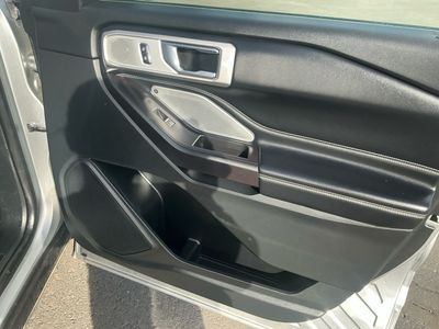 2020 Ford Explorer — photo 21 view