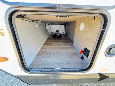 2026 Jayco Jay Feather — photo 8 view