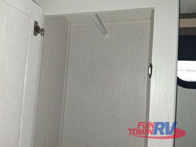 2023 Dutchmen RV Astoria - Photo 43
