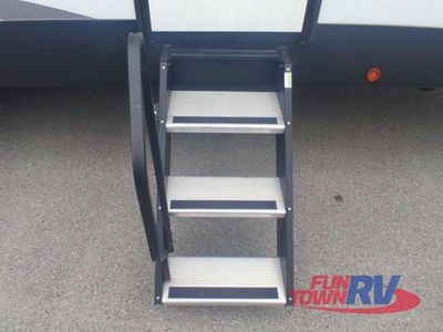 2023 Dutchmen RV Astoria - Photo 12