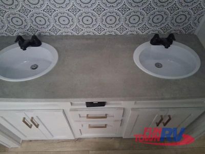 2023 Dutchmen RV Astoria - Photo 34