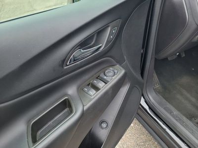 2024 Chevrolet Equinox - Photo 13