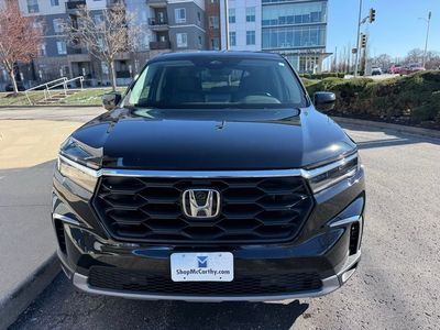 2025 Honda Pilot — photo 10 view