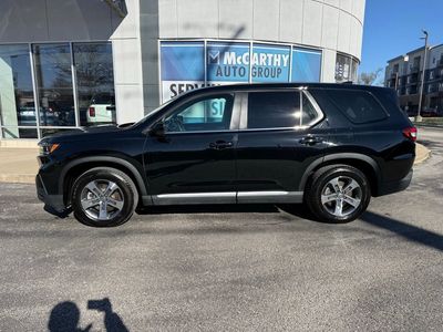 2025 Honda Pilot — side profile view