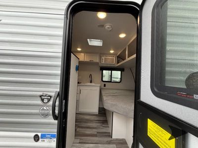 2026 Jayco Jay Flight SLX — photo 15 view