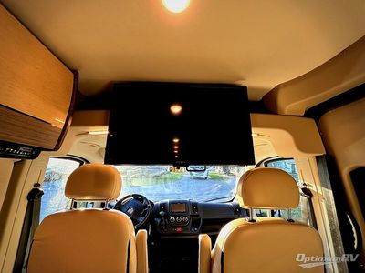 2022 Jayco Swift — photo 10 view