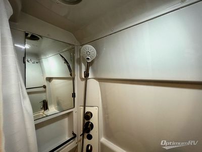 2022 Jayco Swift — photo 15 view