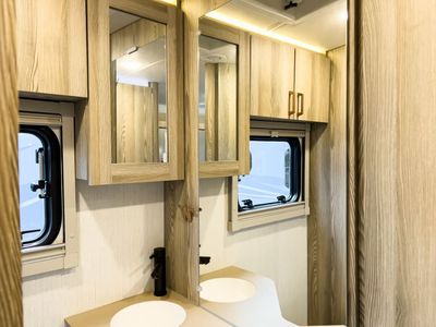 2026 Winnebago VIEW - Photo 25