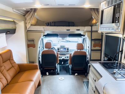 2026 Winnebago VIEW - Photo 4