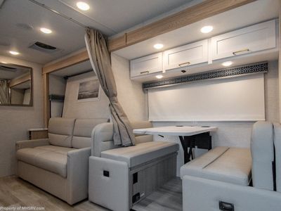 2026 Thor Motor Coach Quantum Sprinter - Photo 8