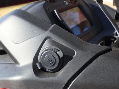 2026 Can-Am Outlander DPS 700 — photo 13 view