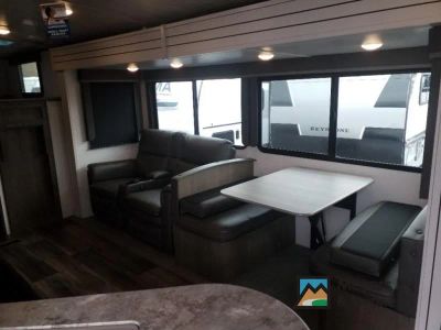 2022 Keystone RV Cougar Half-Ton - Photo 6