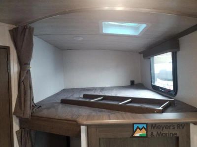 2022 Keystone RV Cougar Half-Ton - Photo 9