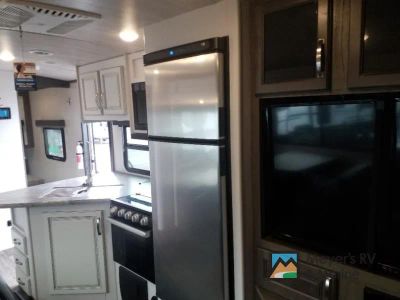 2022 Keystone RV Cougar Half-Ton - Photo 12