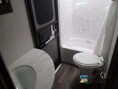 2022 Keystone RV Cougar Half-Ton - Photo 10