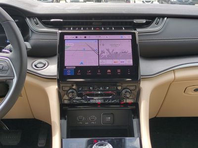 2025 Jeep Grand Cherokee L - Photo 19