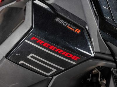 2023 Ski-Doo Freeride 850 E-TEC Turbo R 165 SS H_Alt PowderM 3.0_ 4.5 in - Photo 19