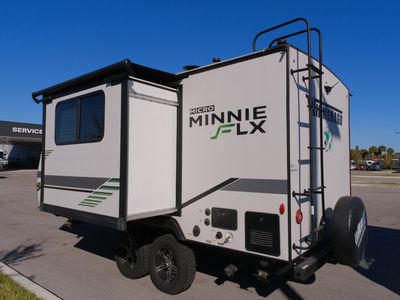 2022 Winnebago Micro Minnie FLX — rear three-quarter view