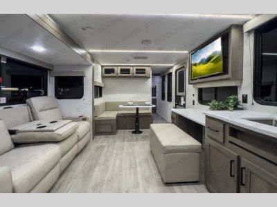 2025 Grand Design Transcend - Photo 3