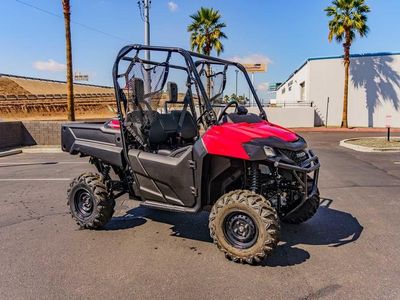 2026 Honda Pioneer 700 - Photo 2