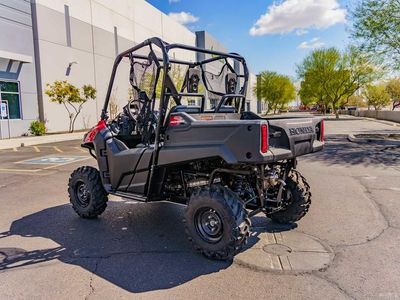 2026 Honda Pioneer 700 - Photo 5