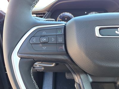 2026 Jeep Grand Cherokee — photo 18 view