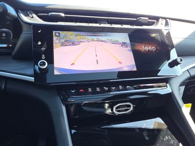 2026 Jeep Grand Cherokee — photo 21 view