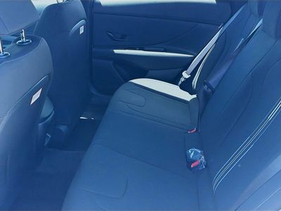 2026 Hyundai ELANTRA — photo 17 view
