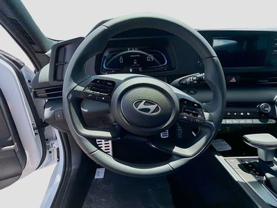2026 Hyundai ELANTRA — photo 8 view