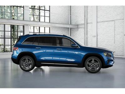 2026 Mercedes-Benz GLB — photo 15 view