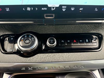 2025 Ford Expedition Tremor SUV V6 - Photo 22